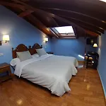 Pilones Szálloda