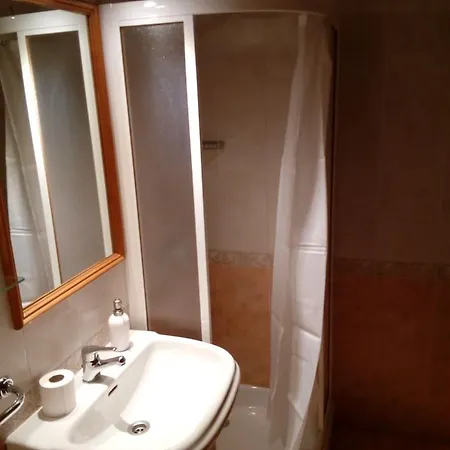 Pilones Hotel *